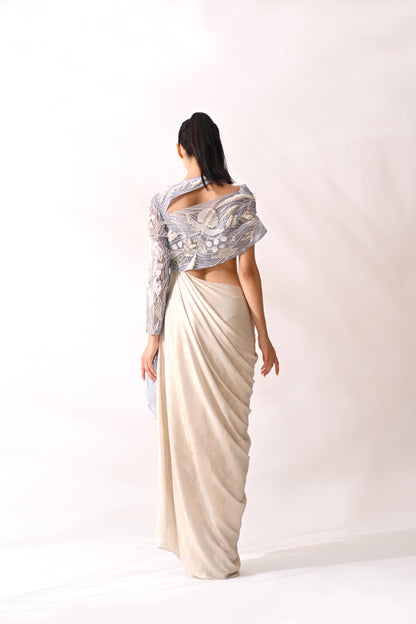 Saka Gown